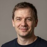 Довольный клиент Agen Bola Liga после изучения прозрачного анализа условий бонусов в live казино